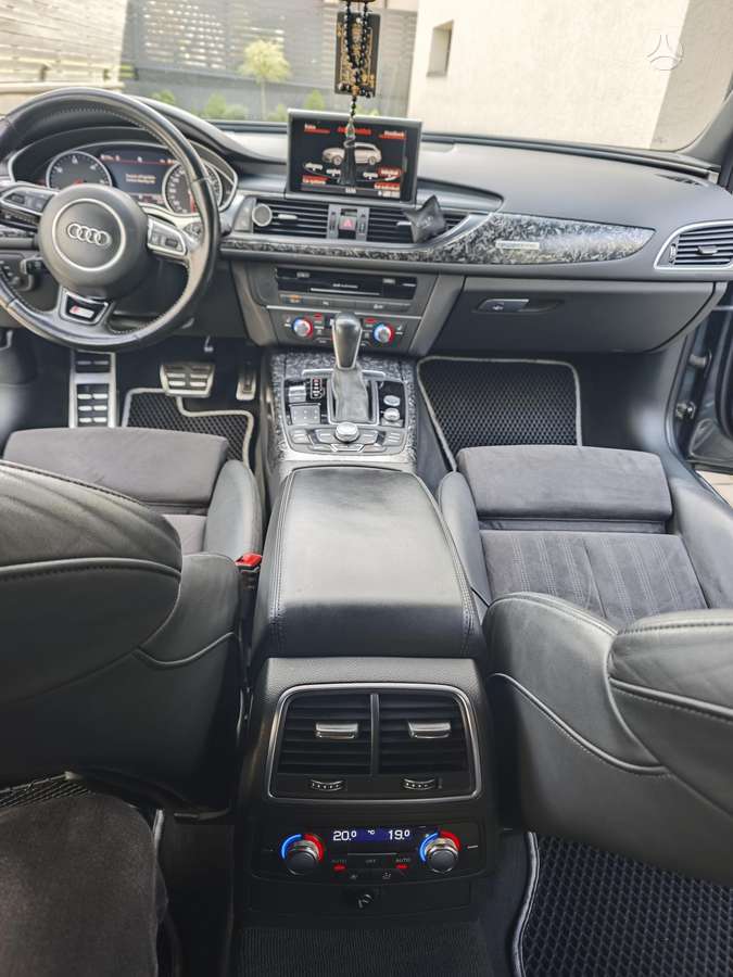 Audi A6, 3.0 l., universalas