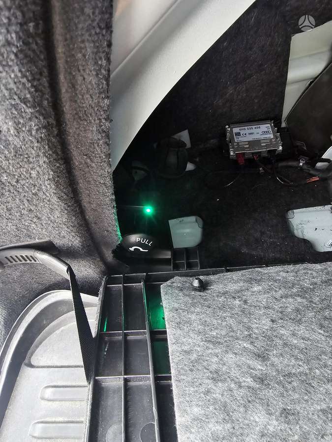Audi A6, 2.0 l., Универсал