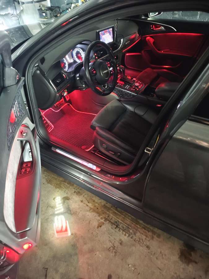 Audi A6, 3.0 l., wagon