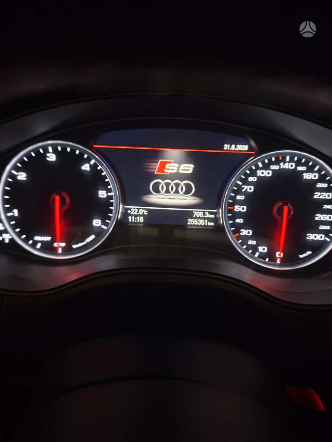 Audi A6, 3.0 l., universalas