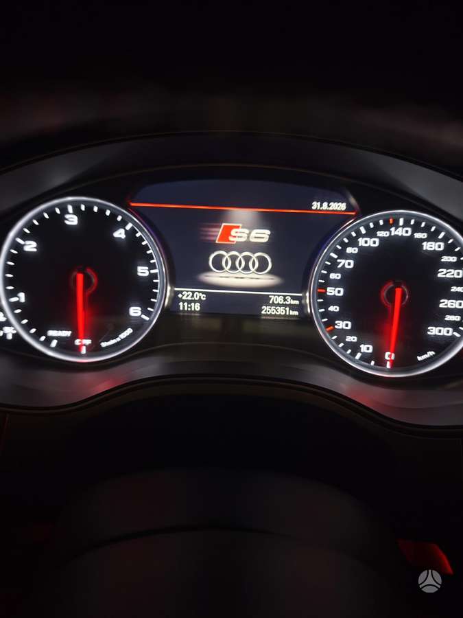 Audi A6, 3.0 l., universalas