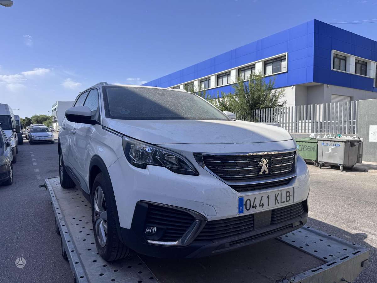 Peugeot 5008 - 1