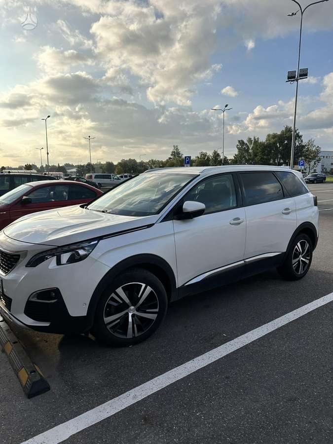 Peugeot 5008 - 5