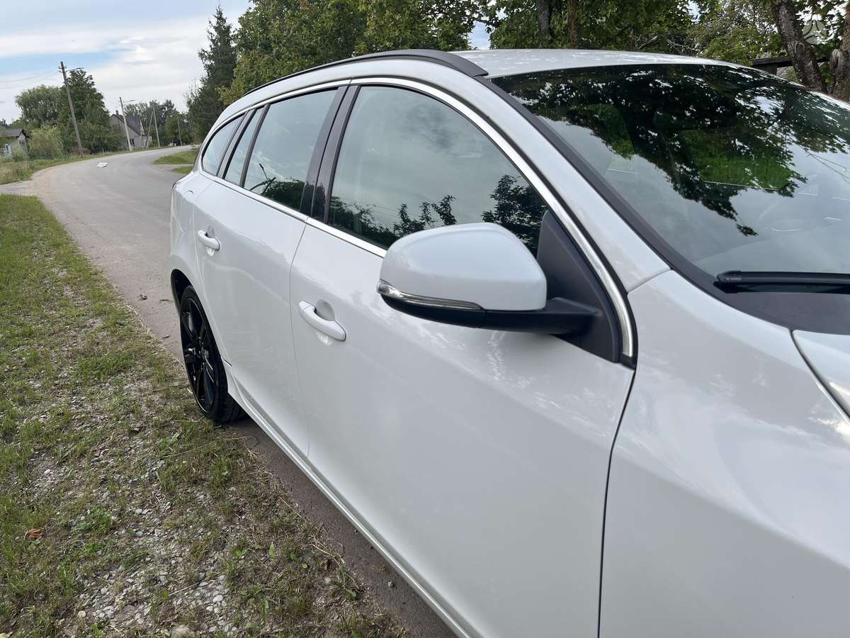 Volvo V60, 2.0 l., Универсал