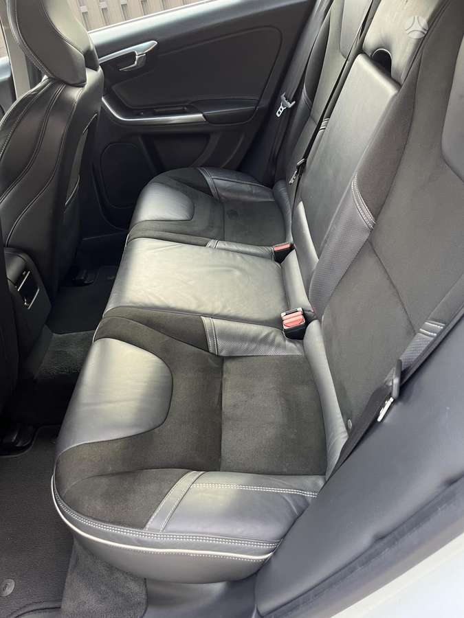 Volvo V60, 2.0 l., Универсал
