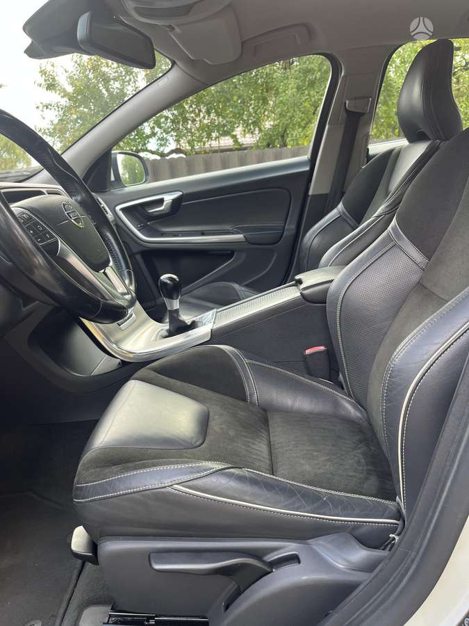 Volvo V60, 2.0 l., universalas