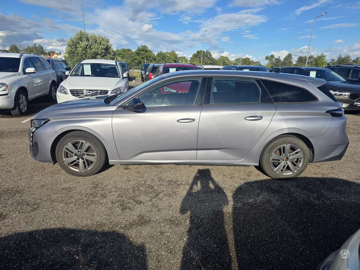 Peugeot 308, 1.2 l., Универсал
