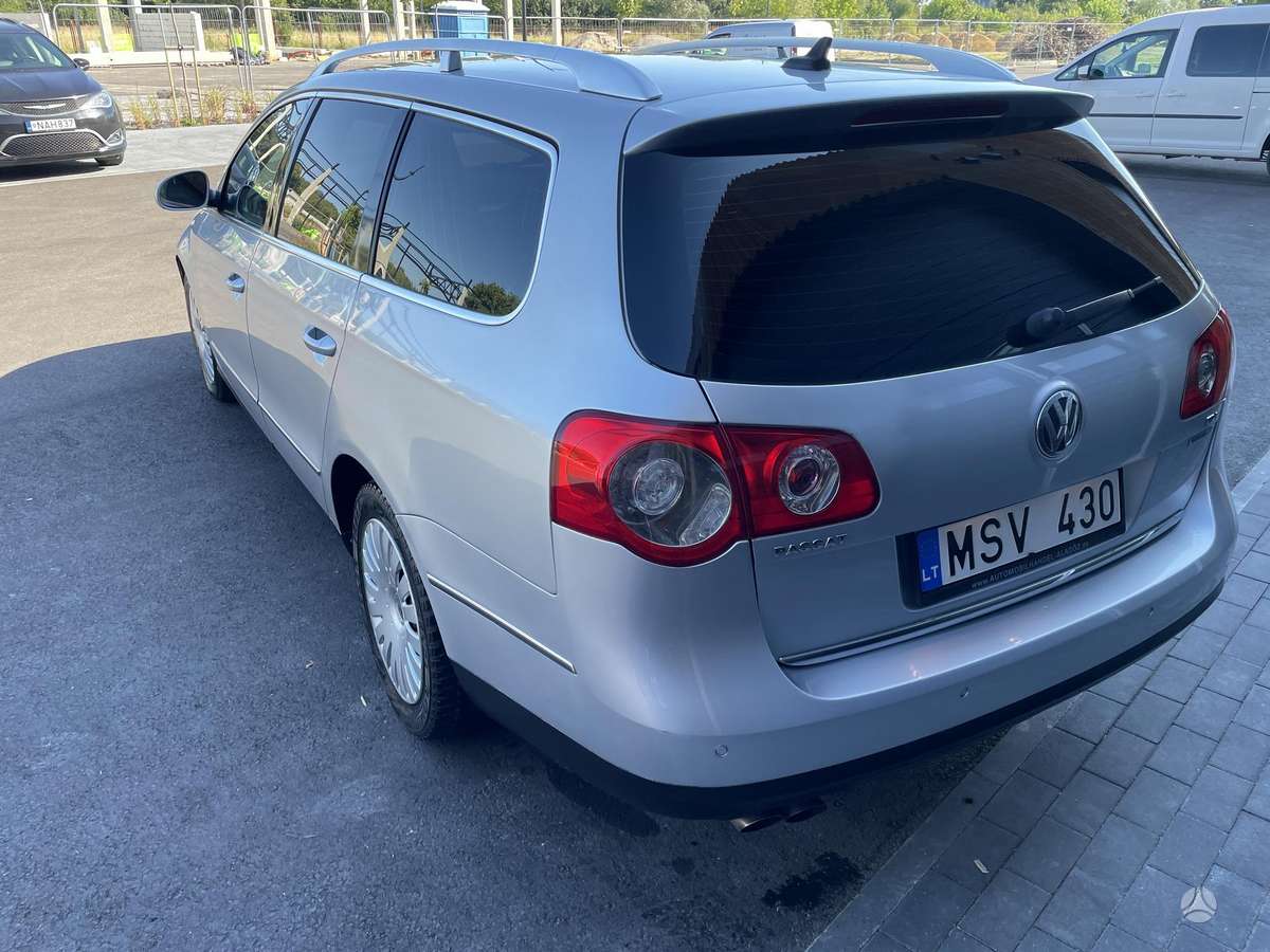 Volkswagen Passat - 8