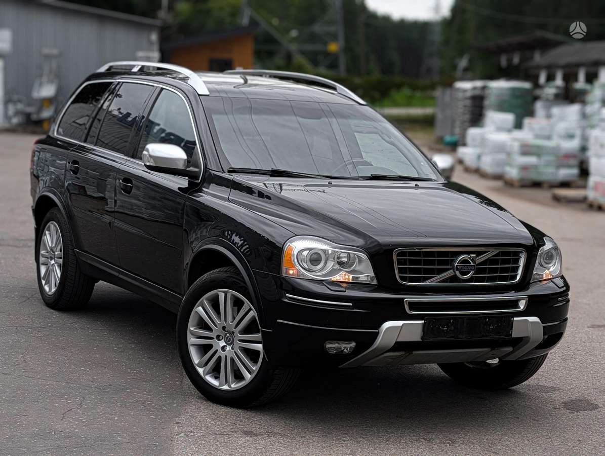 Volvo XC90 - 1