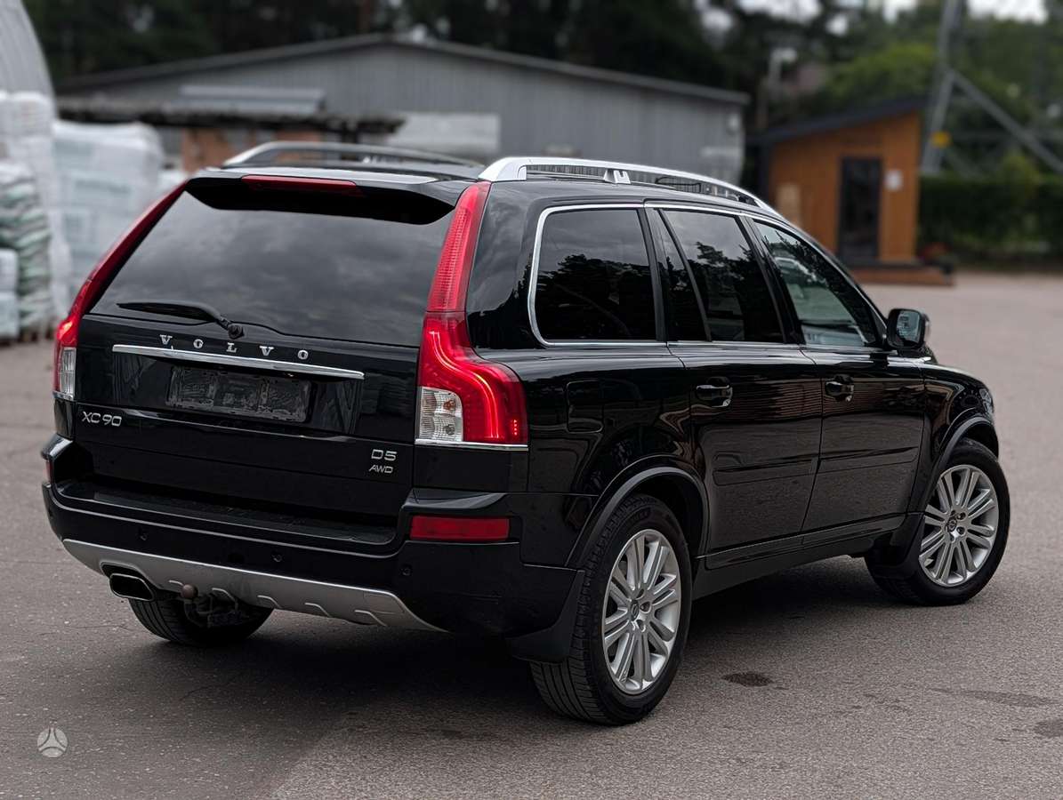Volvo XC90 - 4