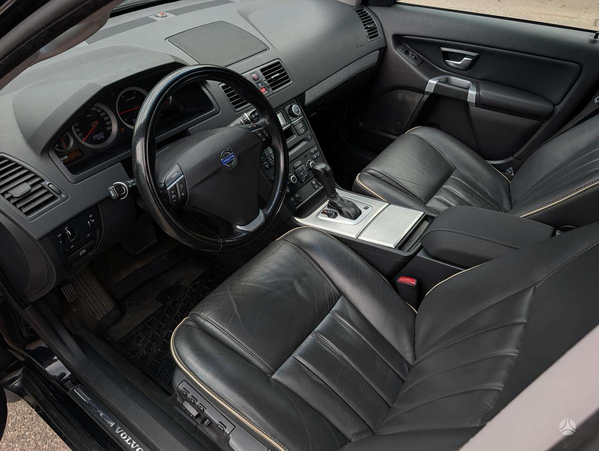 Volvo XC90 - 7