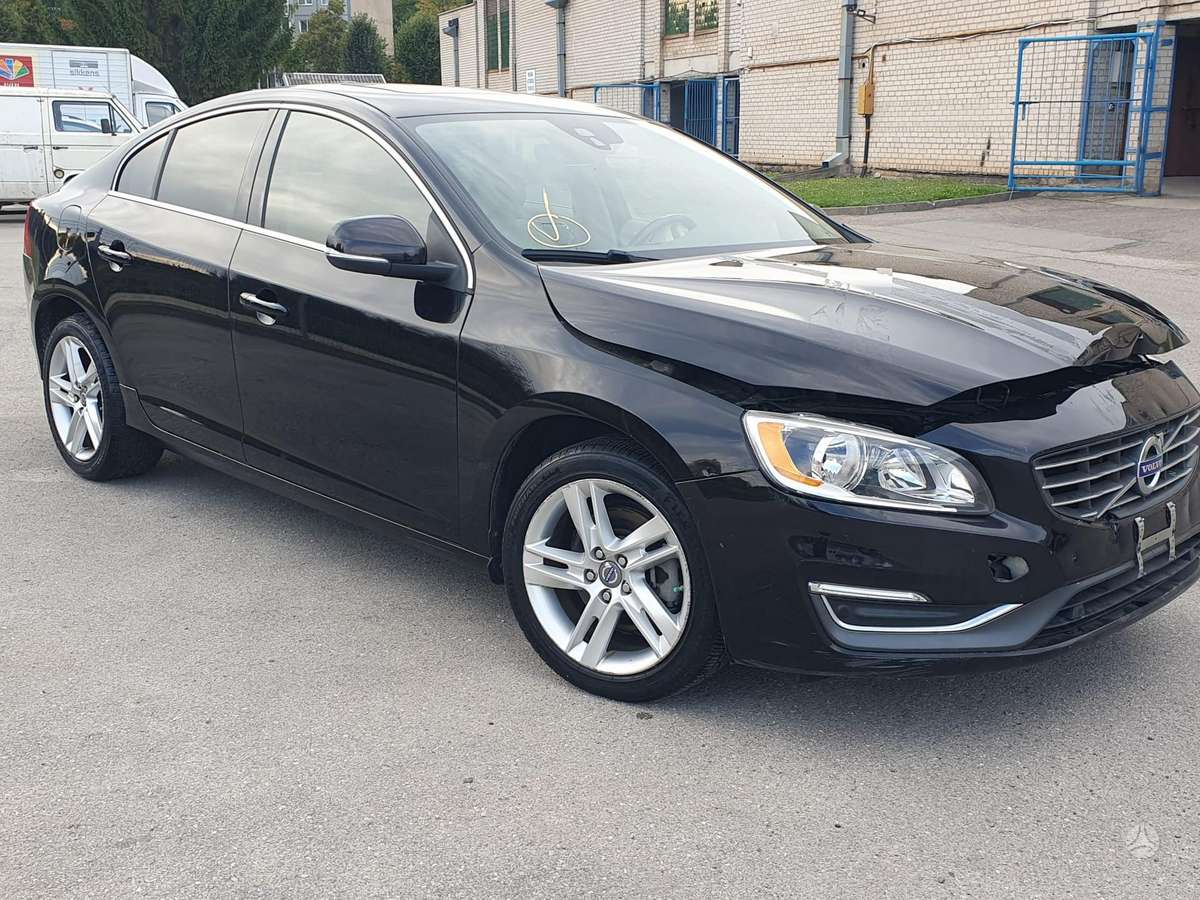 Volvo S60, 2.0 l., Седан