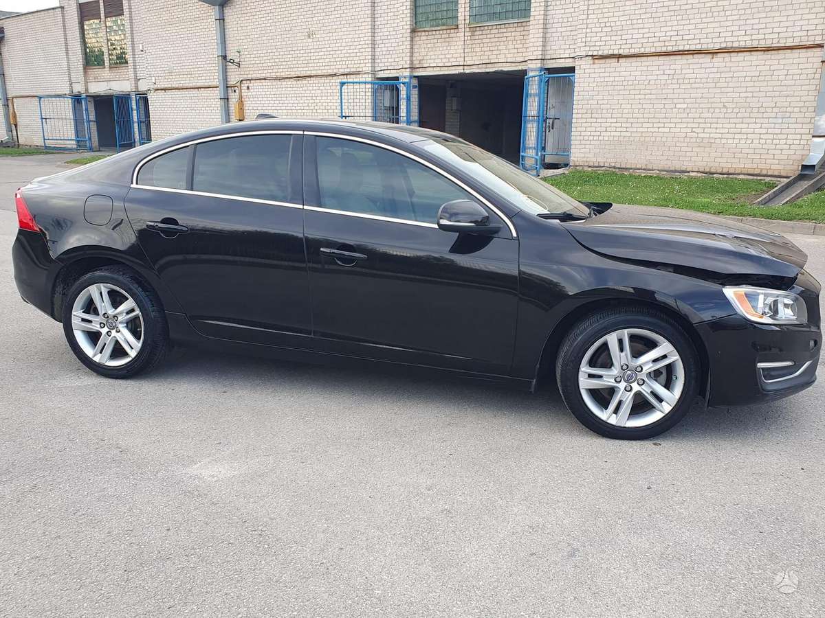 Volvo S60, 2.0 l., Седан