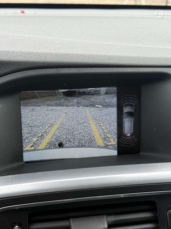 Volvo V60 2013 — photo 17