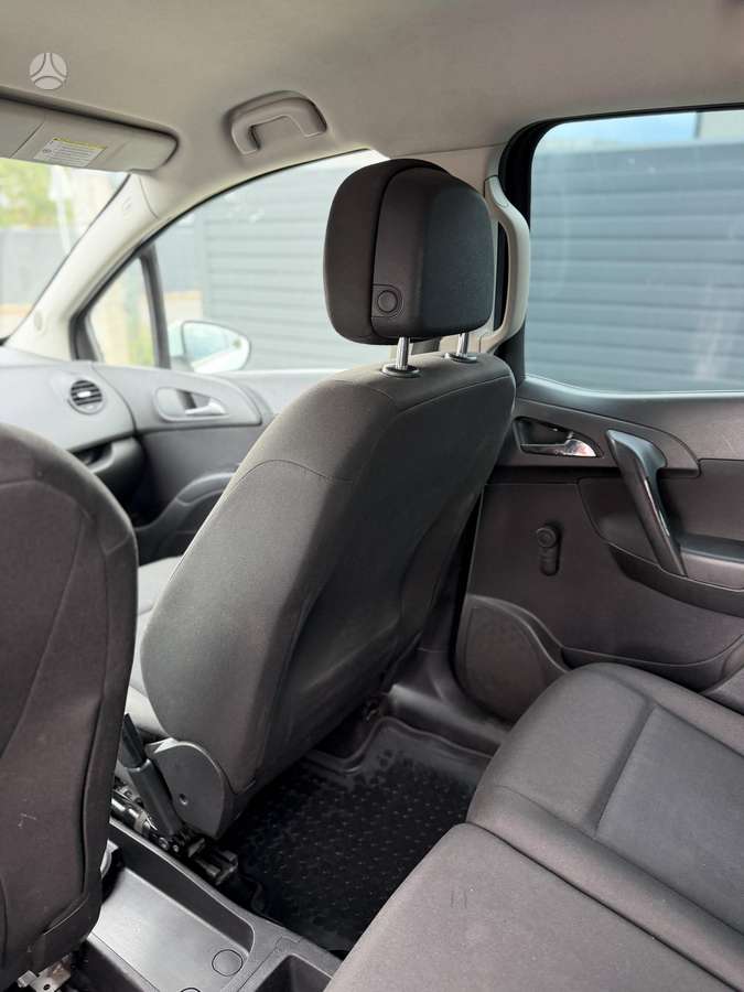 Opel Meriva, 1.4 l., Минивэн