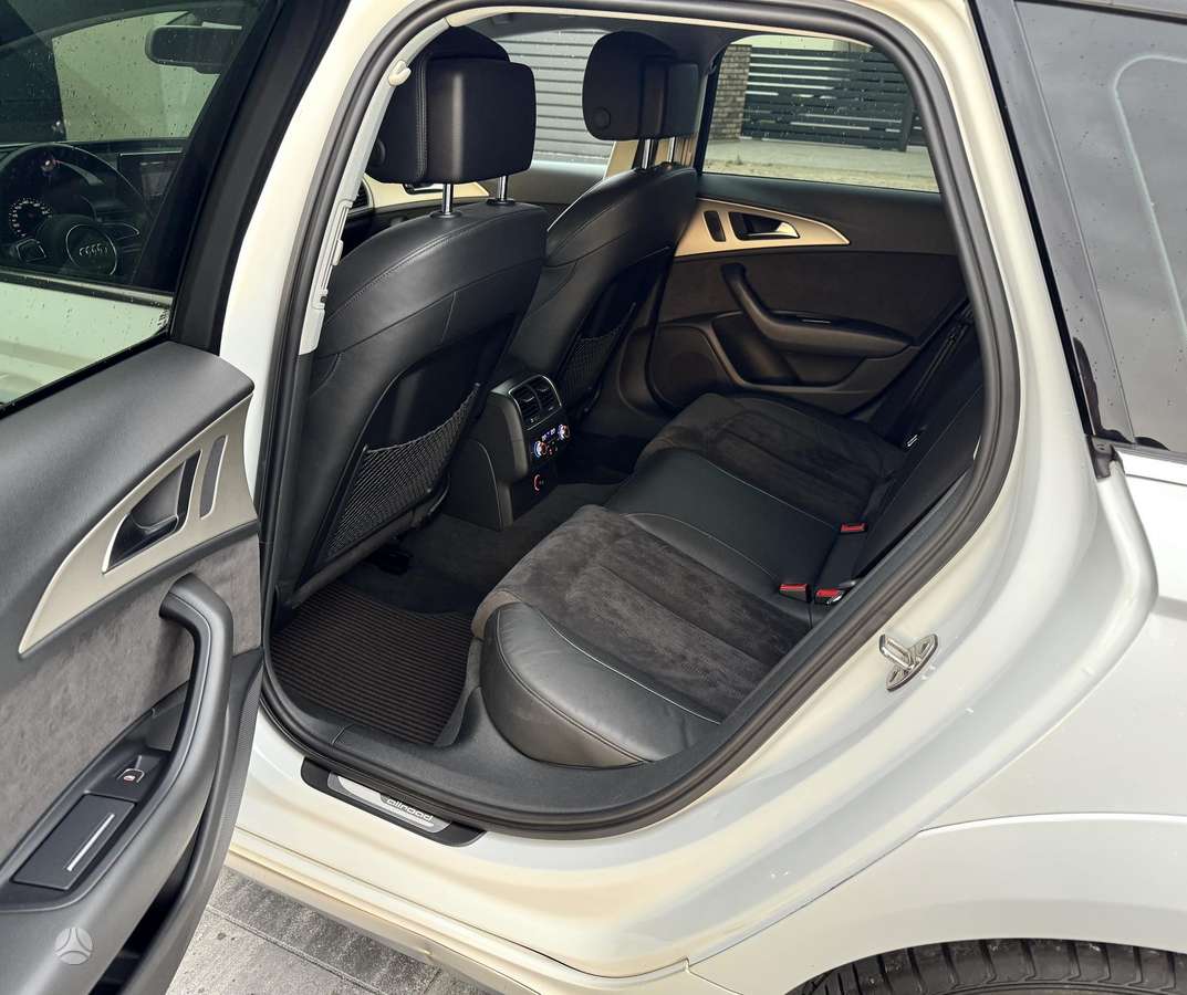 Audi A6 allroad, 3.0 l., Универсал