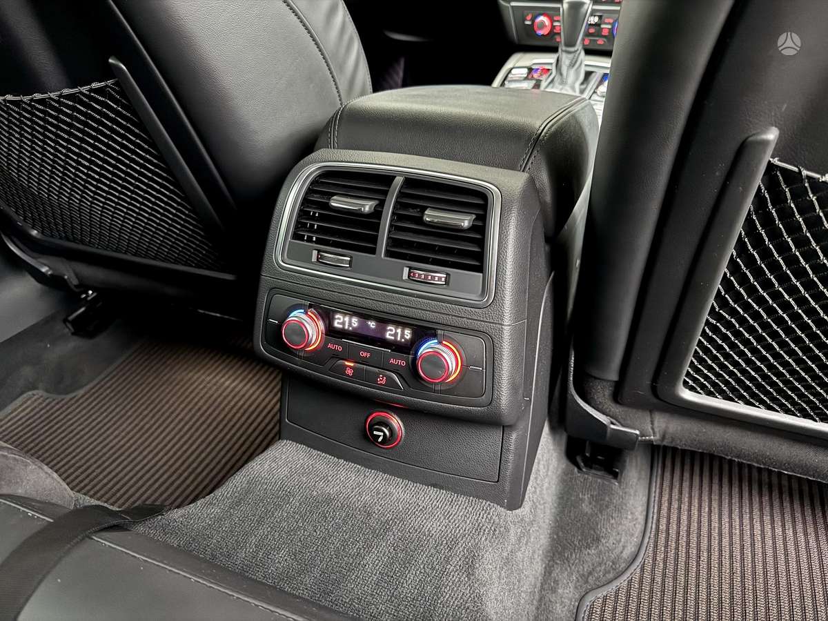 Audi A6 allroad, 3.0 l., Универсал