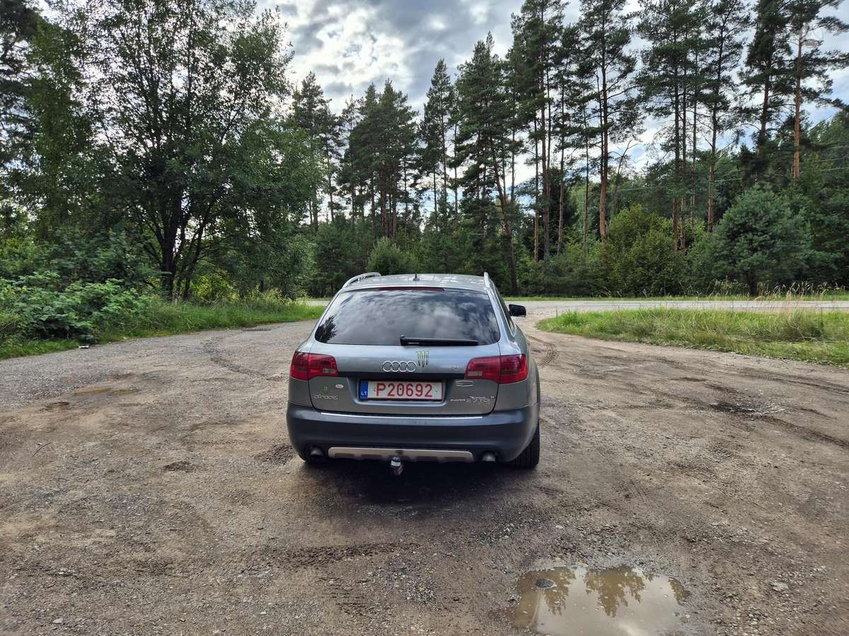 Audi A6 allroad, 2.7 l., Универсал