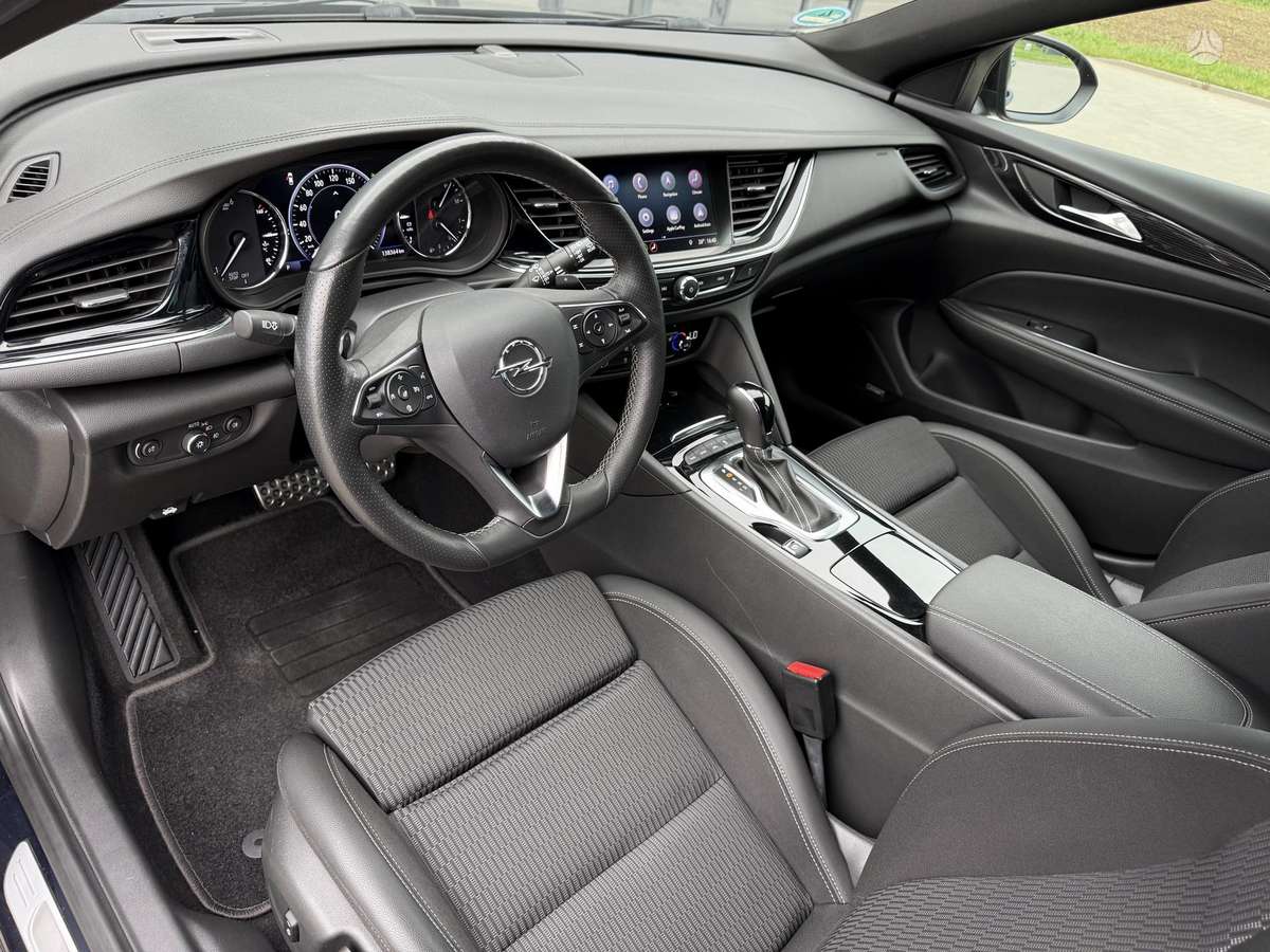 Opel Insignia, 2.0 l., wagon