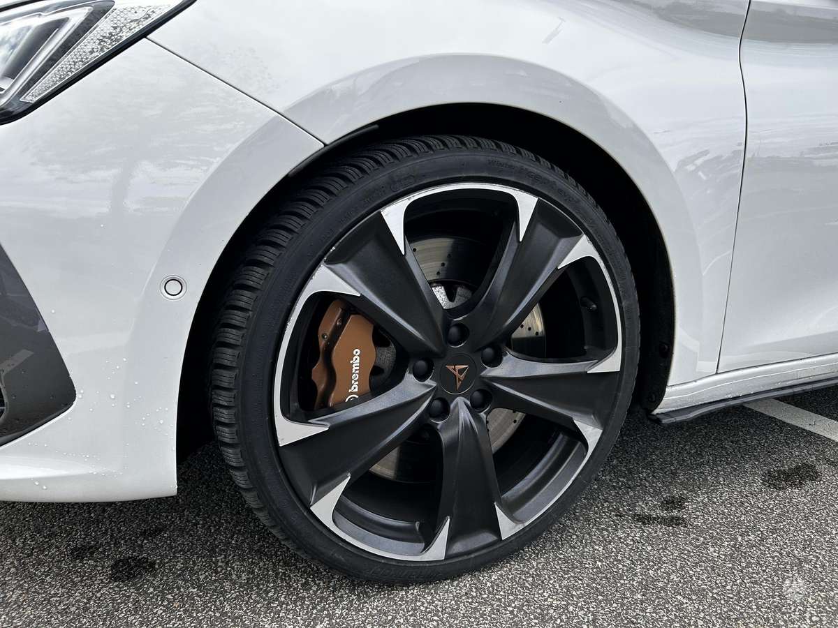 Cupra Leon, 2.0 l., Универсал