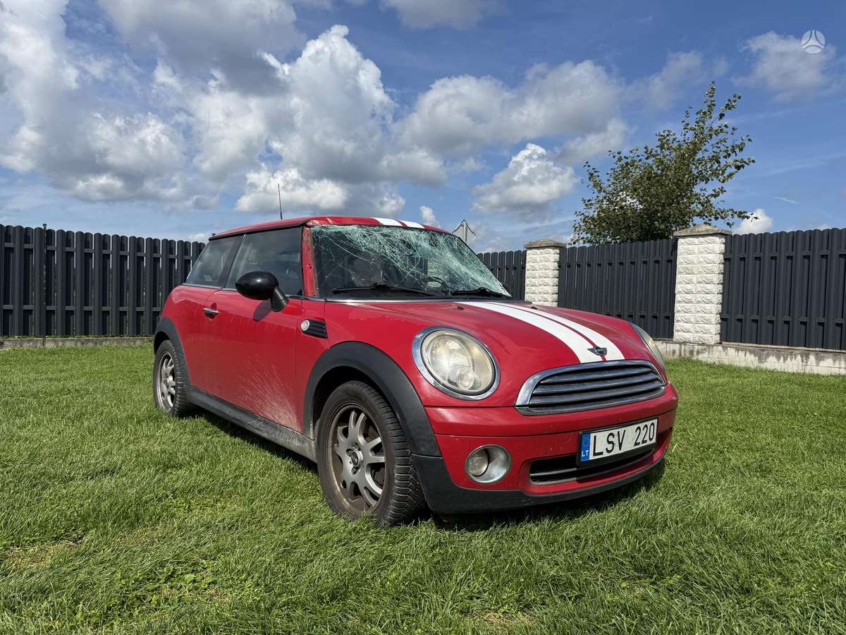 Mini One, 1.4 l., hatchback