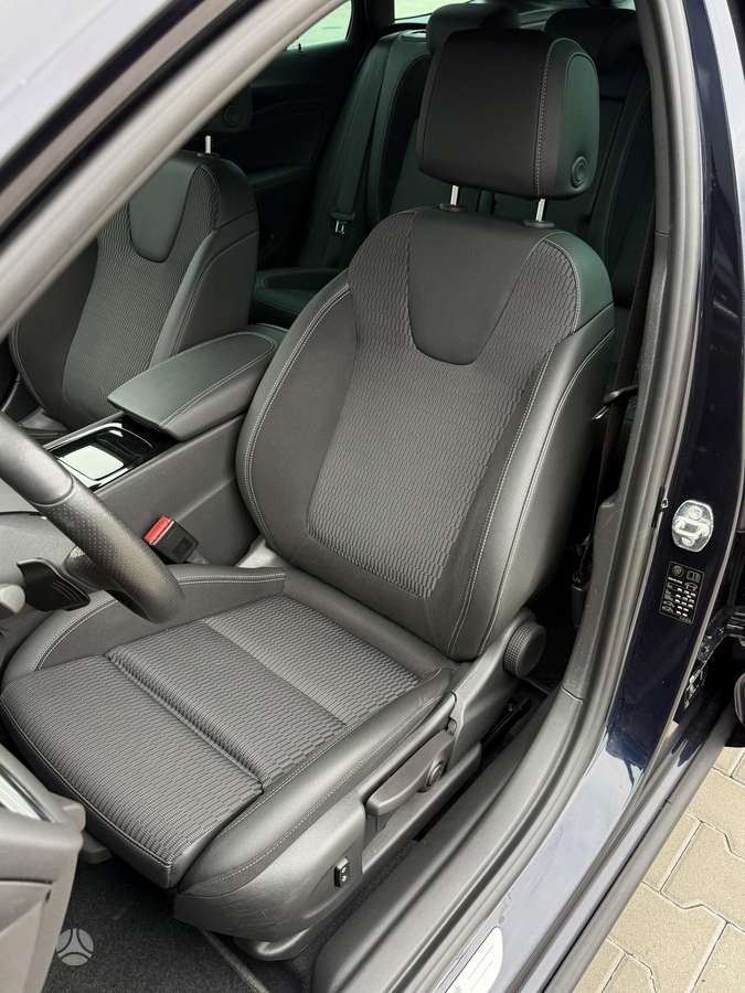 Opel Insignia, 2.0 l., wagon