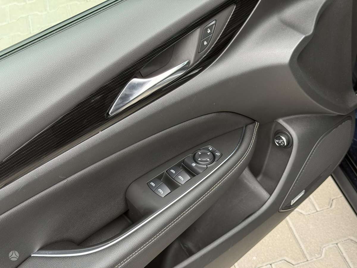 Opel Insignia, 2.0 l., Универсал