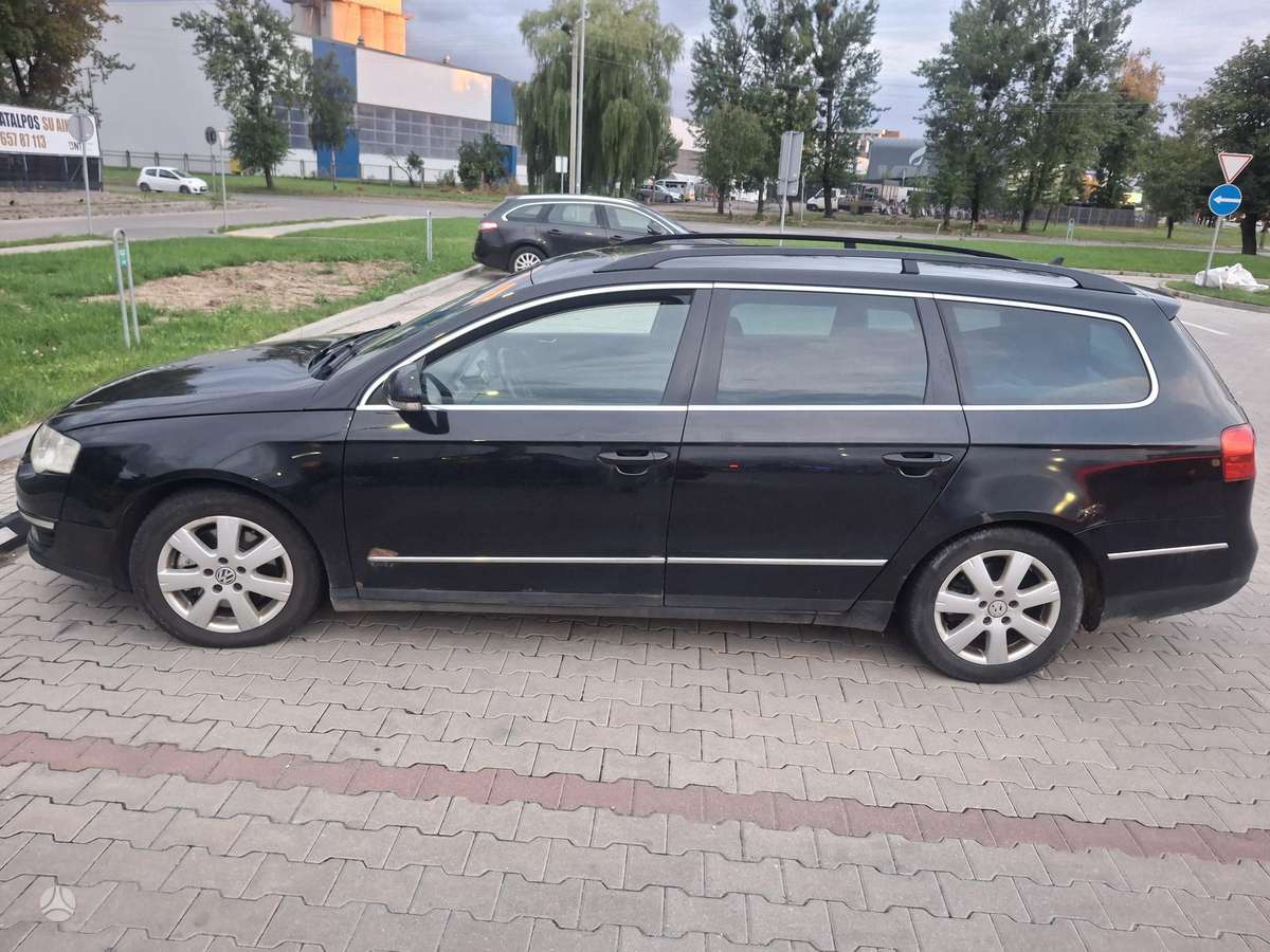 Volkswagen Passat - 2