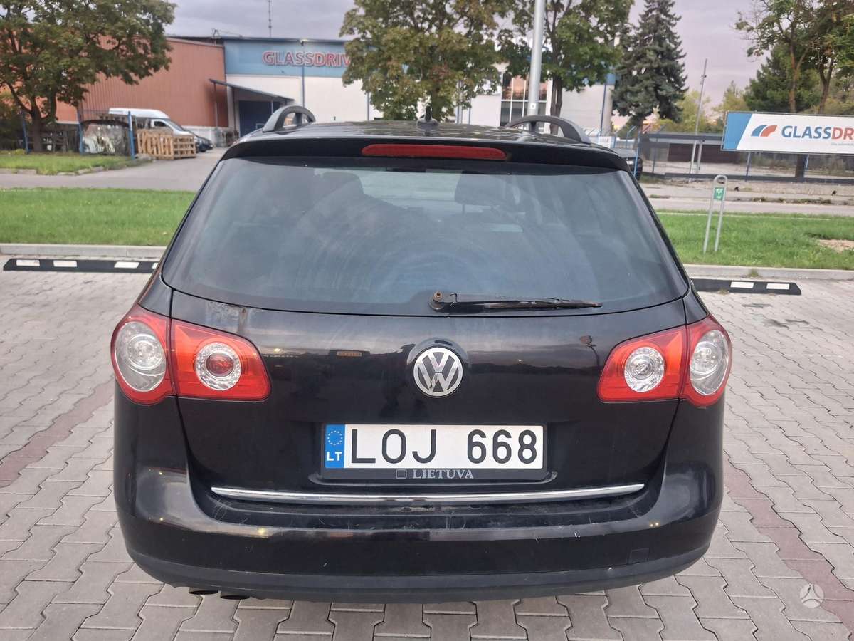 Volkswagen Passat - 5
