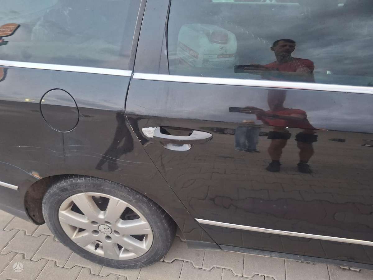 Volkswagen Passat - 9