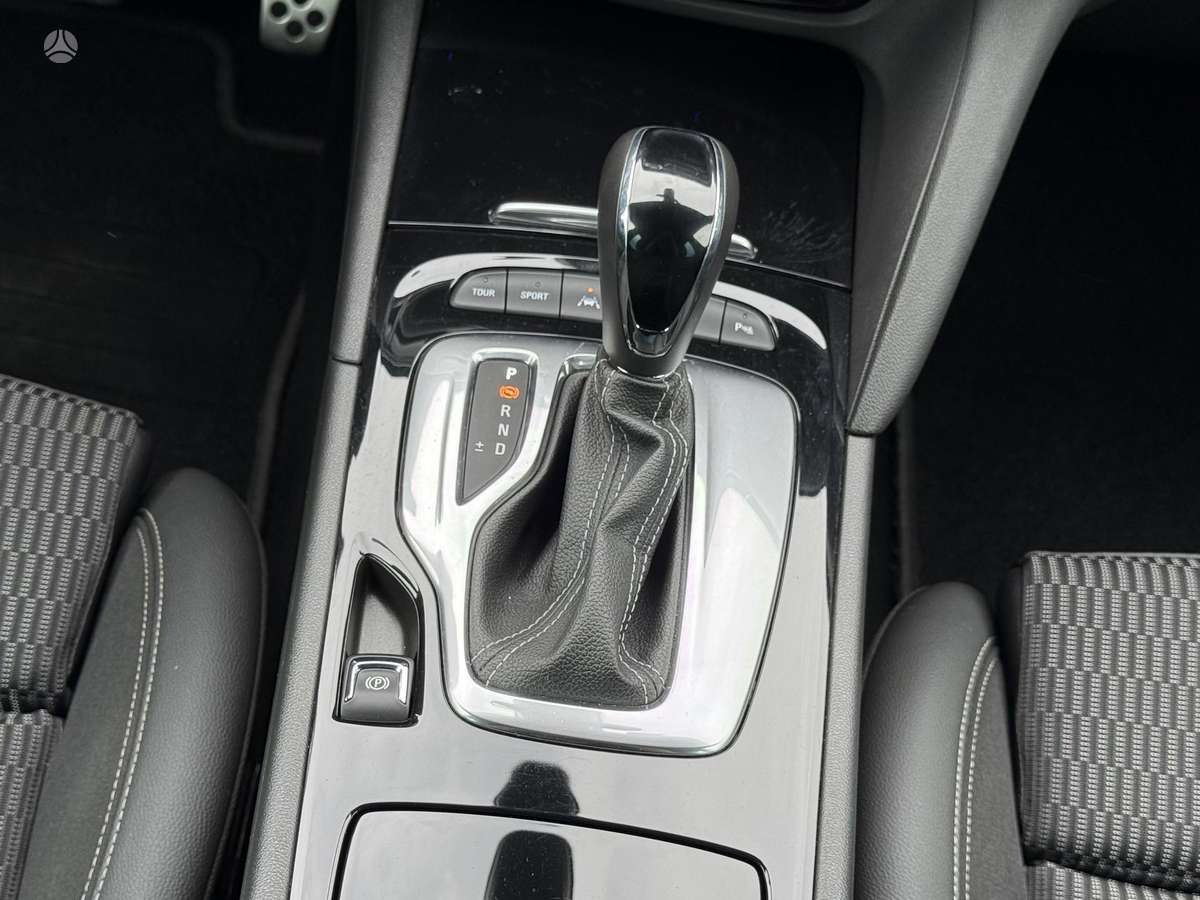 Opel Insignia, 2.0 l., wagon