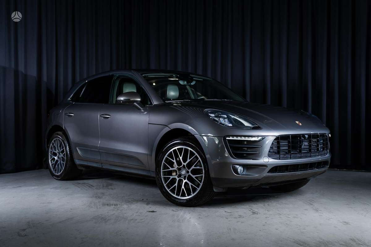 Porsche Macan - 3