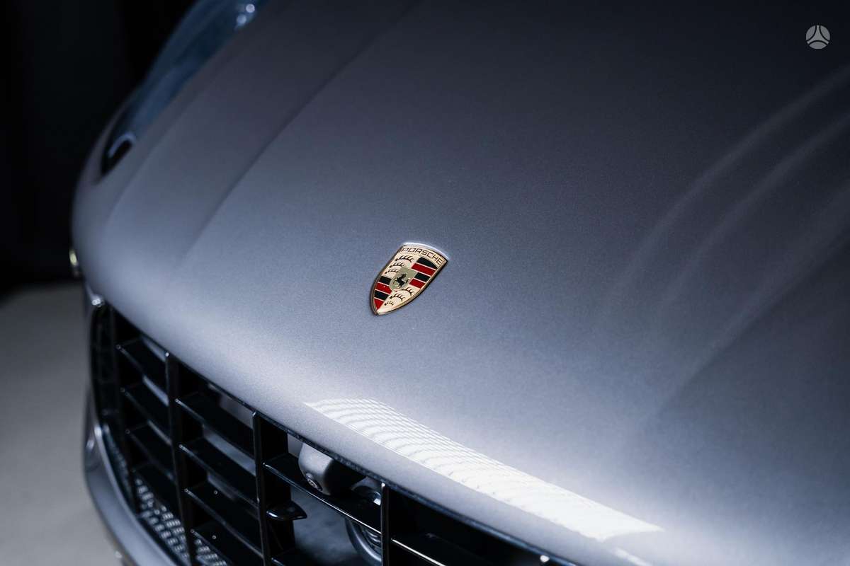 Porsche Macan - 11