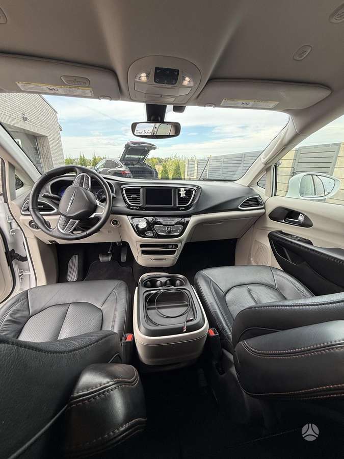 Chrysler Pacifica, 3.6 l., Универсал