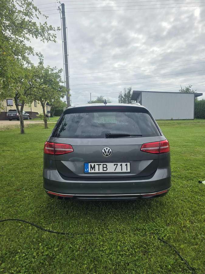 Volkswagen Passat, 2.0 l., Универсал