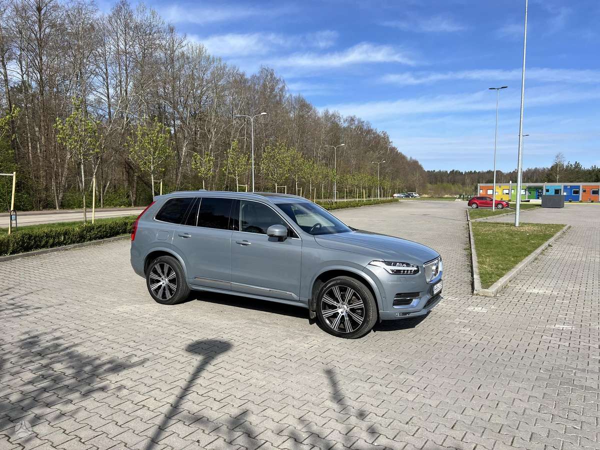 Volvo XC90 - 12