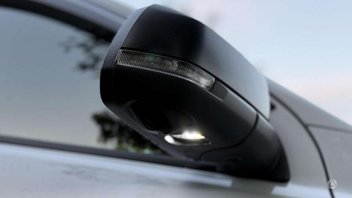 Volkswagen Amarok - 7