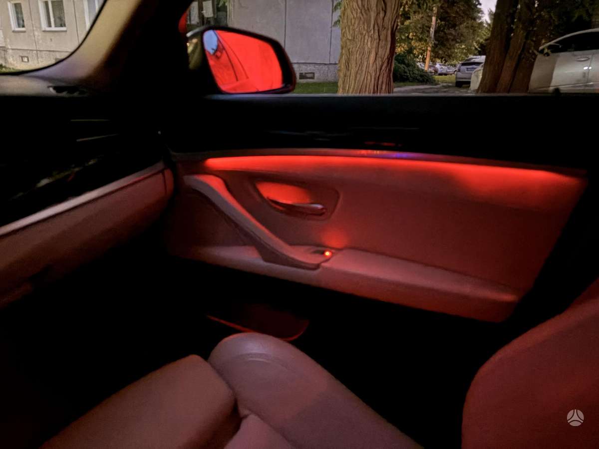 BMW 520, 2.0 l., universalas