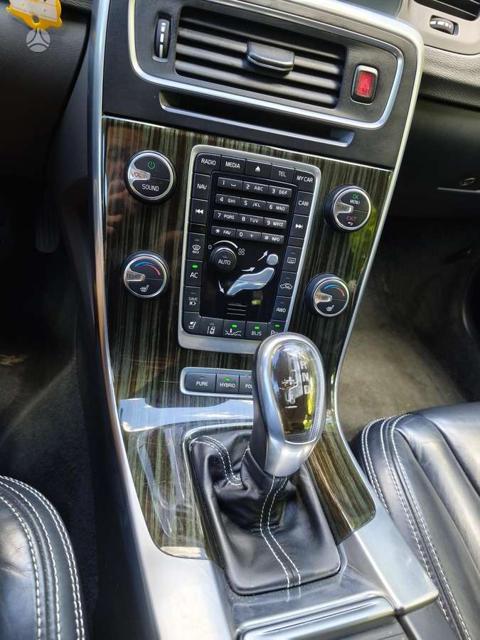 Volvo V60 - 10