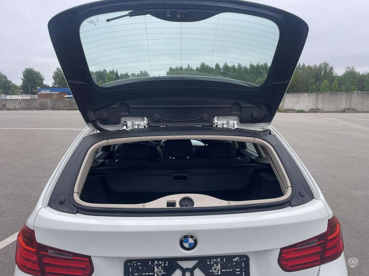 BMW 320, 2.0 l., wagon