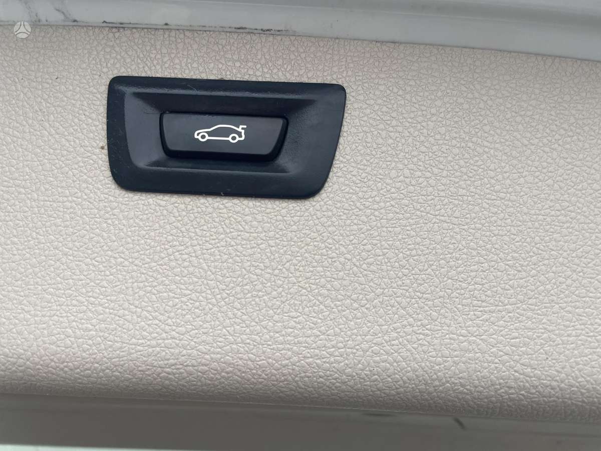 BMW 320, 2.0 l., wagon