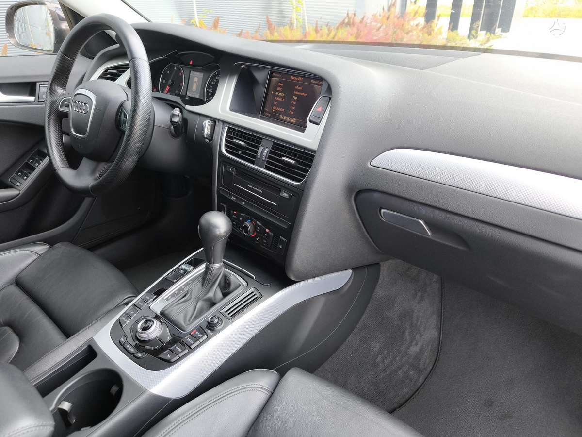 Audi A4, 2.7 l., Универсал