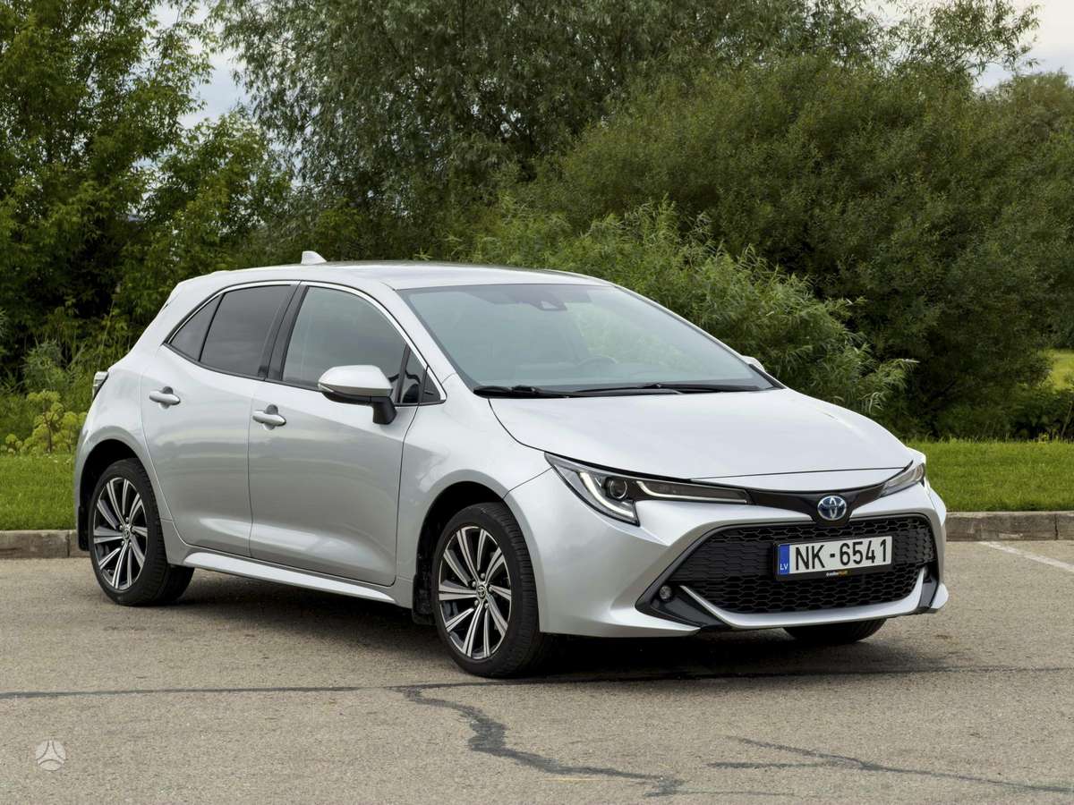 Toyota Corolla - 3