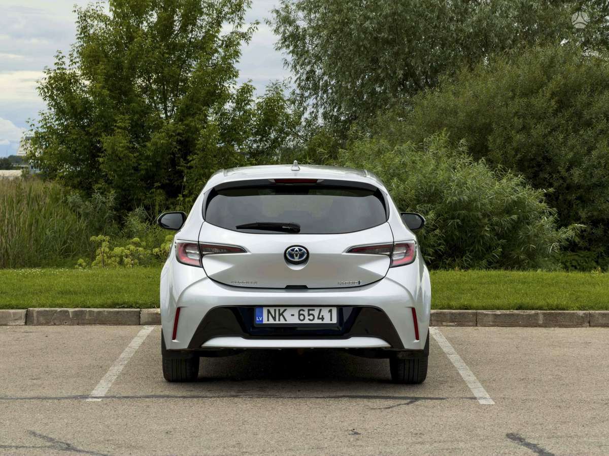 Toyota Corolla - 6