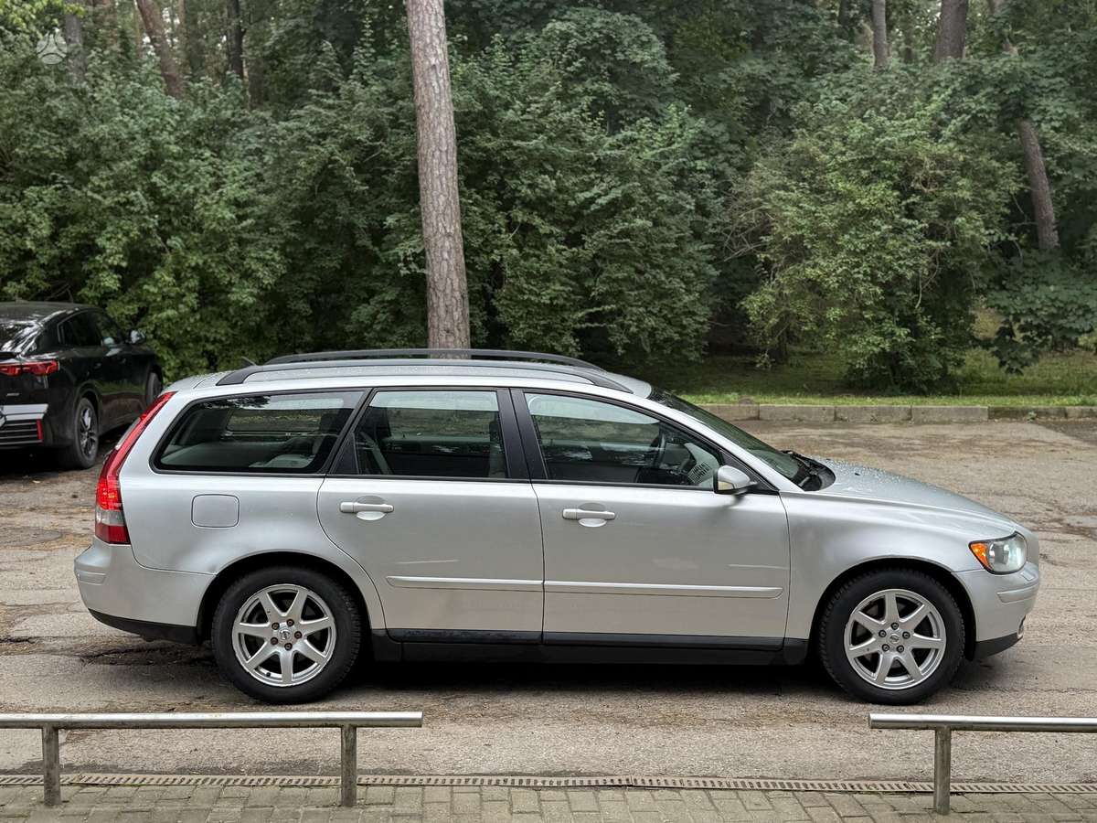 Volvo V50 - 10