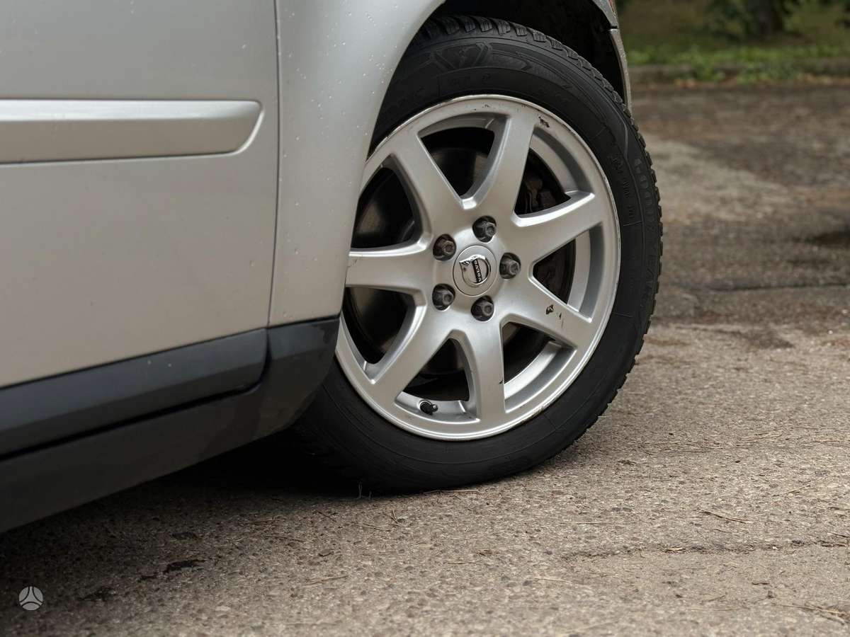 Volvo V50, 2.4 l., Универсал