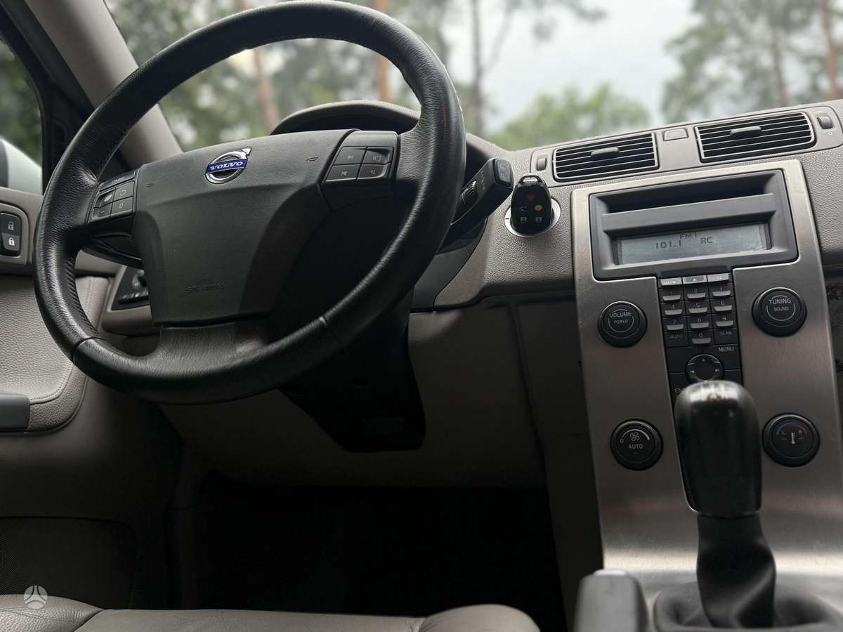Volvo V50, 2.4 l., wagon