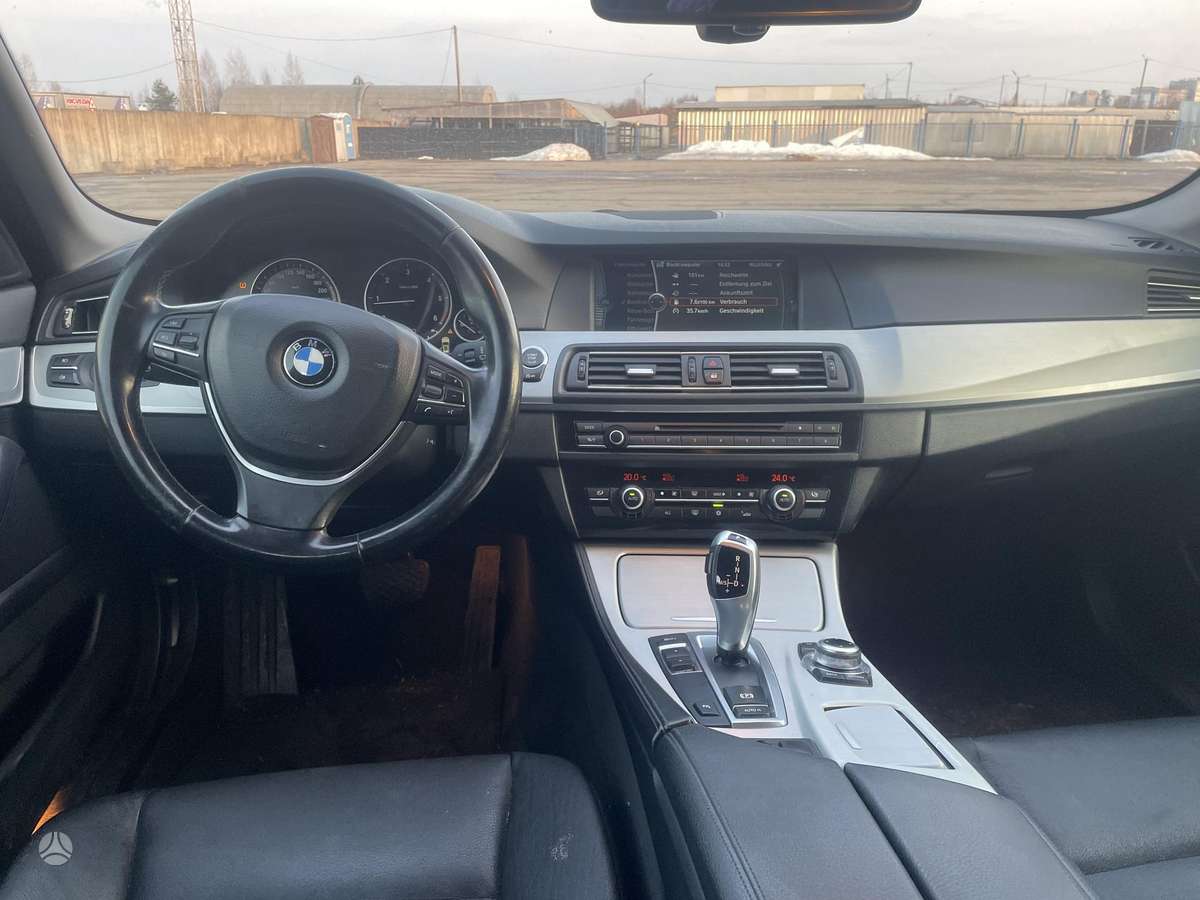 BMW 520, 2.0 l., wagon