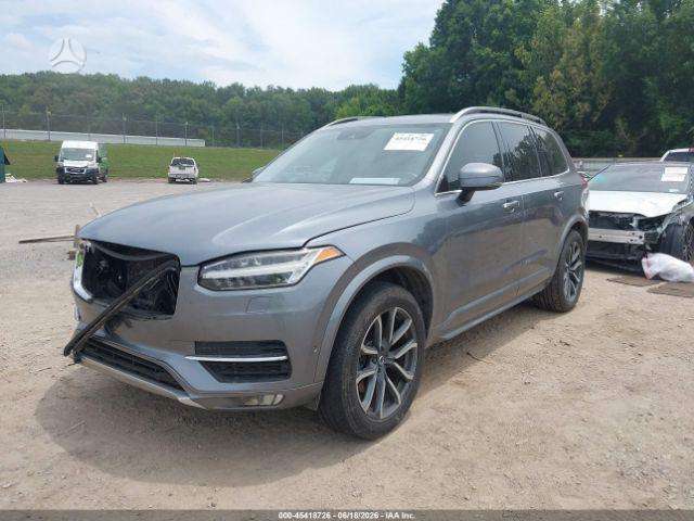 Volvo XC90 - 1