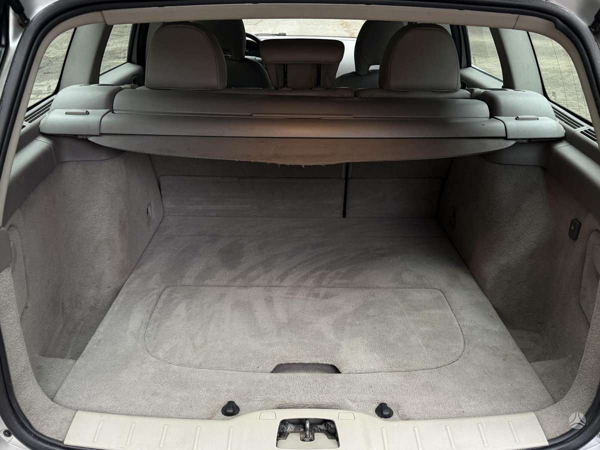 Volvo V50, 2.4 l., wagon